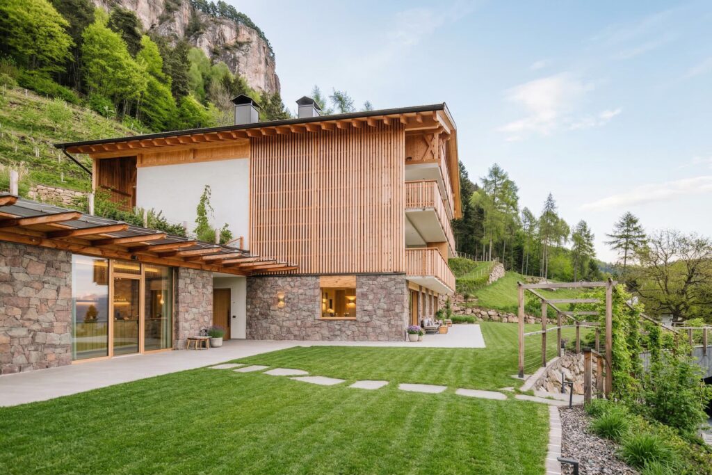 Bauunternehmen Südtirol - Baufirma Hafner Meran - Kohlbrenner Lodges 2300 7